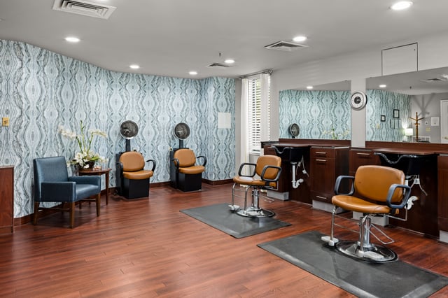 The-Forum-at-Park-Lane-036