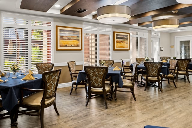 The-Forum-at-Park-Lane-056