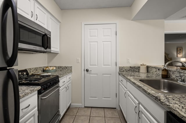 The-Forum-at-Park-Lane-077