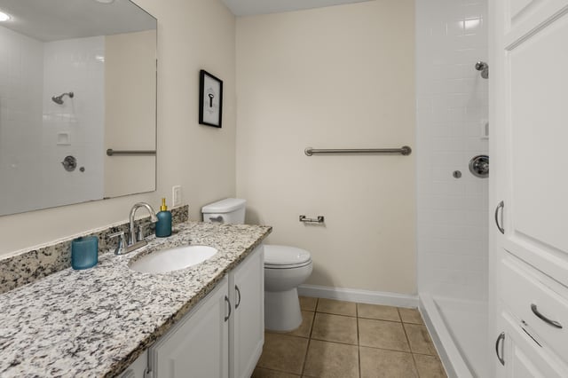 The-Forum-at-Park-Lane-081